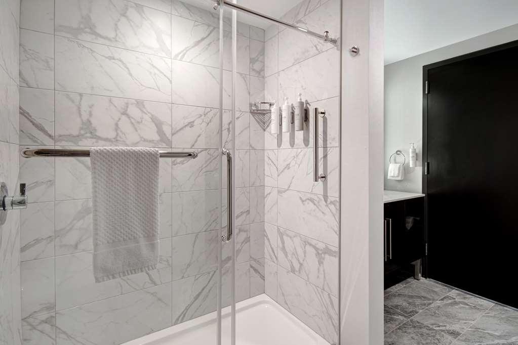 Embassy Suites By Hilton Alpharetta Halcyon Room photo